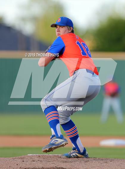 Thumbnail 1 in Southwood @ Captain Shreve photogallery.