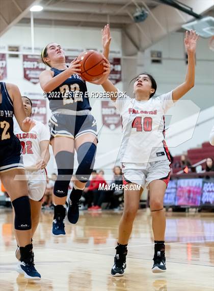 Thumbnail 2 in Stevens vs. Highland Park (46TH ANNUAL BARBARA HARVEY JAGUAR CLASSIC) photogallery.