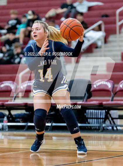 Thumbnail 1 in Stevens vs. Highland Park (46TH ANNUAL BARBARA HARVEY JAGUAR CLASSIC) photogallery.