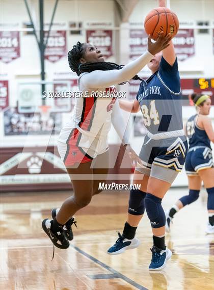 Thumbnail 3 in Stevens vs. Highland Park (46TH ANNUAL BARBARA HARVEY JAGUAR CLASSIC) photogallery.