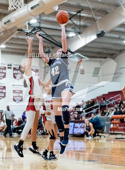 Thumbnail 1 in Stevens vs. Highland Park (46TH ANNUAL BARBARA HARVEY JAGUAR CLASSIC) photogallery.
