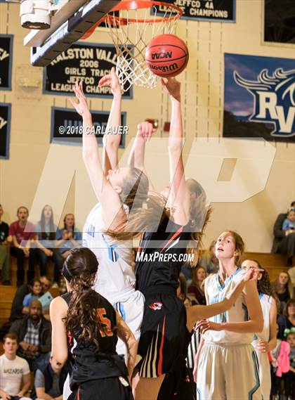 Thumbnail 2 in Lakewood @ Ralston Valley photogallery.