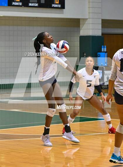 Thumbnail 3 in Alpharetta vs. Norcross (GHSA 6A Semifinal) photogallery.