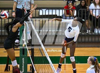 Thumbnail 2 in Alpharetta vs. Norcross (GHSA 6A Semifinal) photogallery.