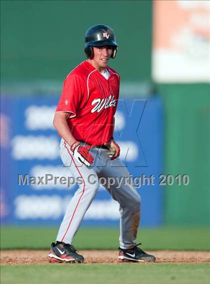 Thumbnail 3 in Redlands East Valley vs. Eisenhower (County Clash) photogallery.