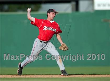 Thumbnail 1 in Redlands East Valley vs. Eisenhower (County Clash) photogallery.