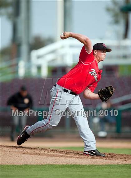 Thumbnail 1 in Redlands East Valley vs. Eisenhower (County Clash) photogallery.