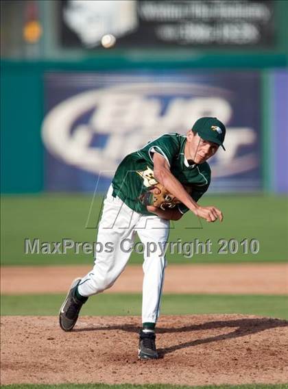 Thumbnail 1 in Redlands East Valley vs. Eisenhower (County Clash) photogallery.