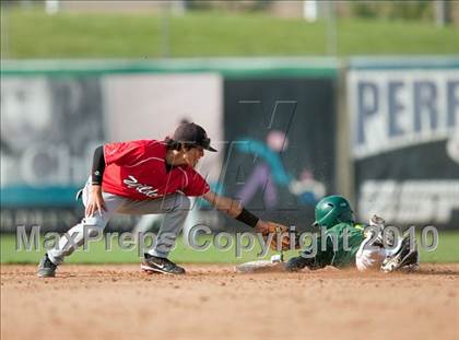 Thumbnail 2 in Redlands East Valley vs. Eisenhower (County Clash) photogallery.