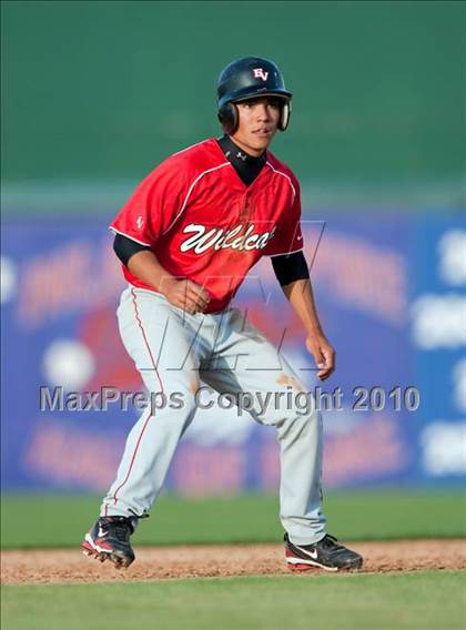 Thumbnail 3 in Redlands East Valley vs. Eisenhower (County Clash) photogallery.