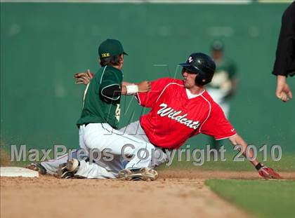 Thumbnail 3 in Redlands East Valley vs. Eisenhower (County Clash) photogallery.