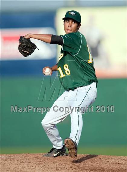 Thumbnail 1 in Redlands East Valley vs. Eisenhower (County Clash) photogallery.