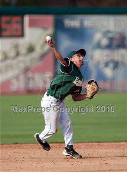 Thumbnail 2 in Redlands East Valley vs. Eisenhower (County Clash) photogallery.