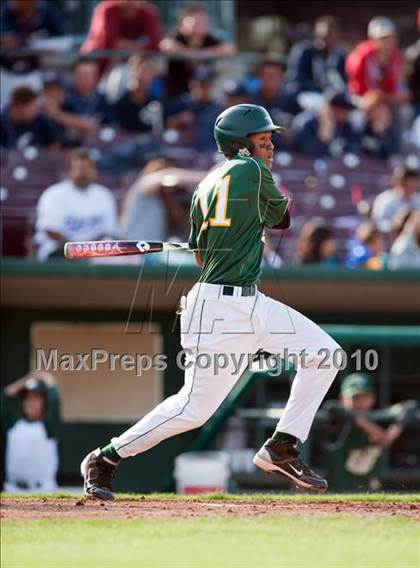 Thumbnail 3 in Redlands East Valley vs. Eisenhower (County Clash) photogallery.