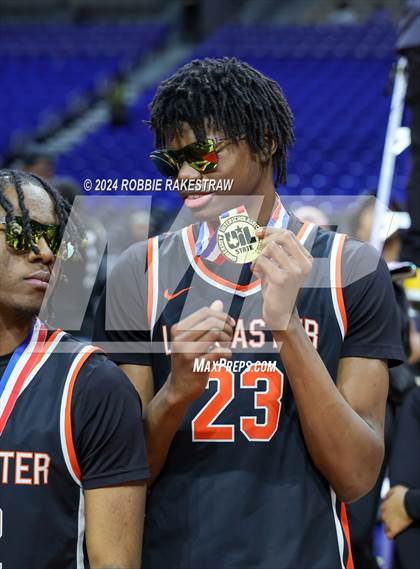 Thumbnail 2 in Ellison vs. Lancaster (UIL 5A Basketball Final Medal Ceremony) photogallery.