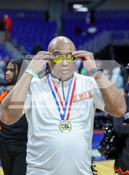 Thumbnail 2 in Ellison vs. Lancaster (UIL 5A Basketball Final Medal Ceremony) photogallery.