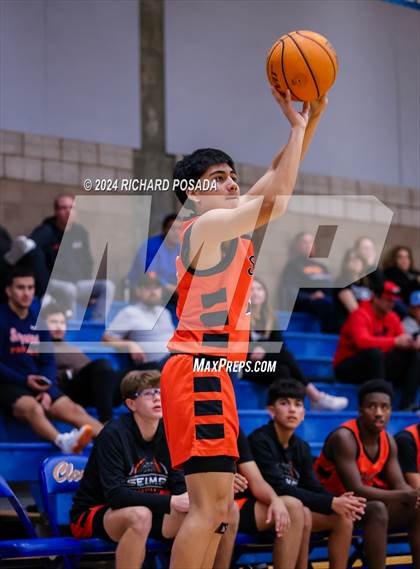Thumbnail 2 in Selma vs. Atwater photogallery.