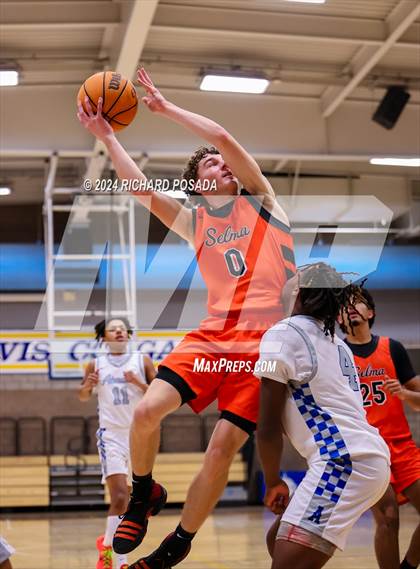 Thumbnail 3 in Selma vs. Atwater photogallery.