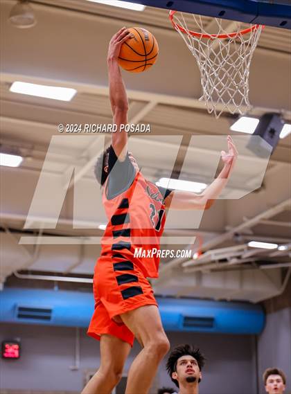 Thumbnail 3 in Selma vs. Atwater photogallery.