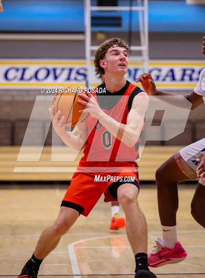 Thumbnail 1 in Selma vs. Atwater photogallery.