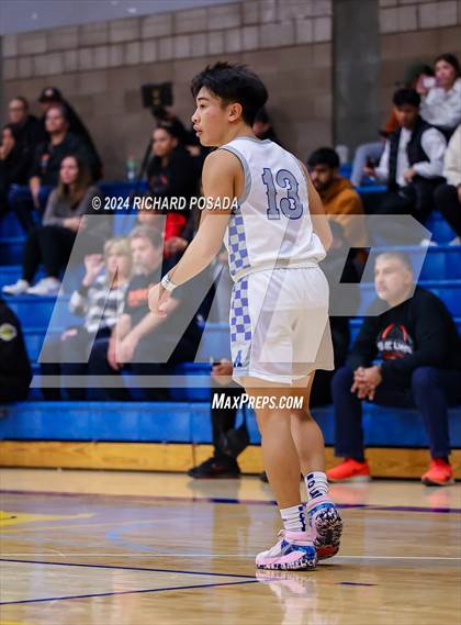 Thumbnail 2 in Selma vs. Atwater photogallery.