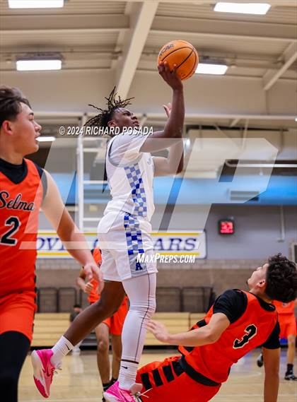 Thumbnail 2 in Selma vs. Atwater photogallery.