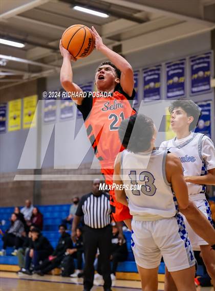 Thumbnail 1 in Selma vs. Atwater photogallery.