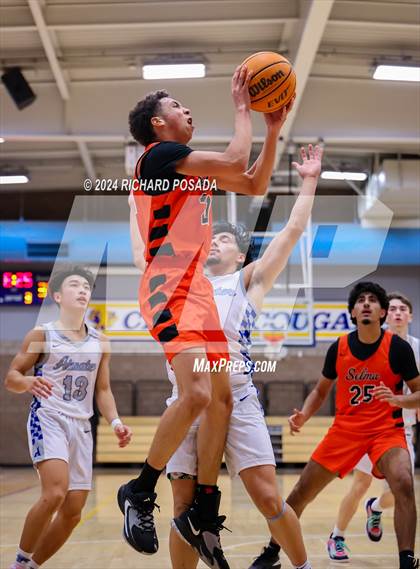 Thumbnail 3 in Selma vs. Atwater photogallery.