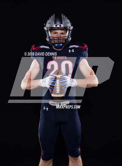 Thumbnail 2 in Liberty Senior Photos photogallery.