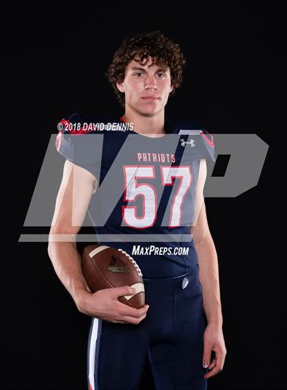 Thumbnail 2 in Liberty Senior Photos photogallery.