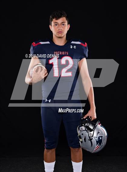 Thumbnail 1 in Liberty Senior Photos photogallery.