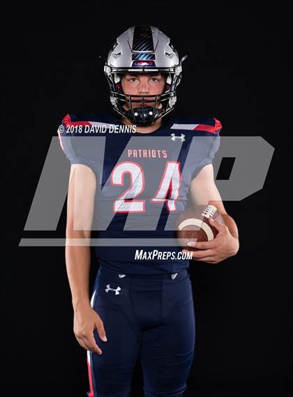 Thumbnail 3 in Liberty Senior Photos photogallery.