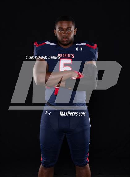 Thumbnail 2 in Liberty Senior Photos photogallery.