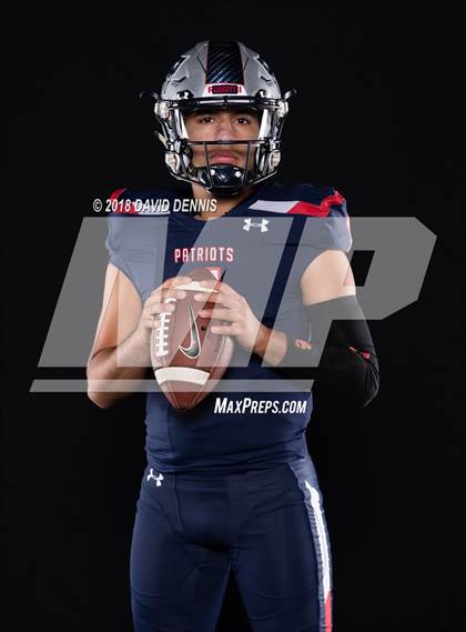 Thumbnail 1 in Liberty Senior Photos photogallery.