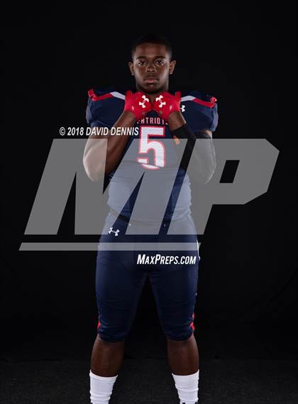 Thumbnail 3 in Liberty Senior Photos photogallery.