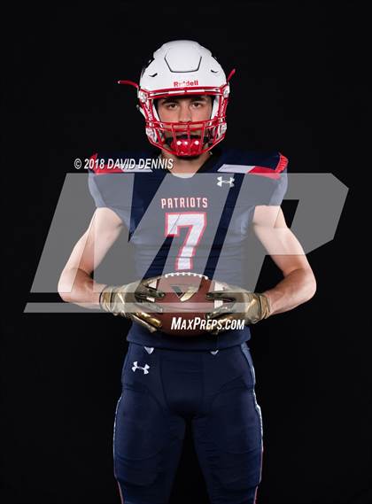 Thumbnail 3 in Liberty Senior Photos photogallery.