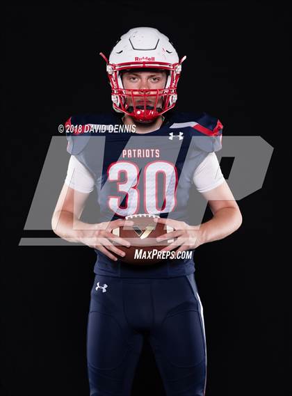 Thumbnail 2 in Liberty Senior Photos photogallery.