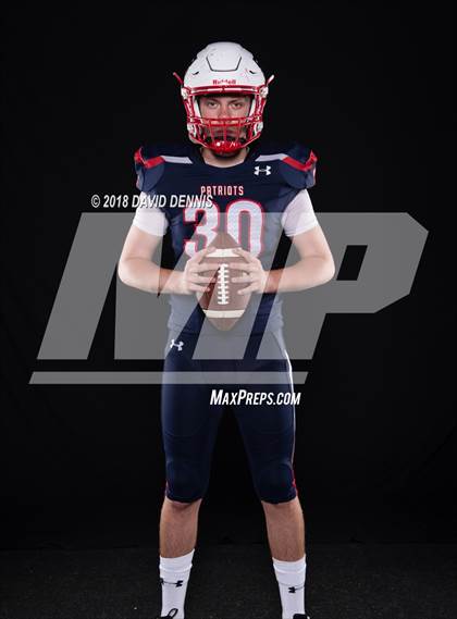 Thumbnail 3 in Liberty Senior Photos photogallery.