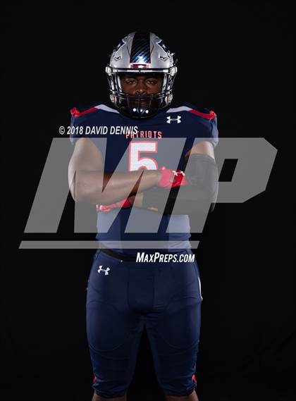 Thumbnail 3 in Liberty Senior Photos photogallery.