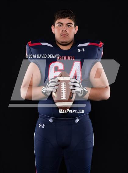 Thumbnail 3 in Liberty Senior Photos photogallery.
