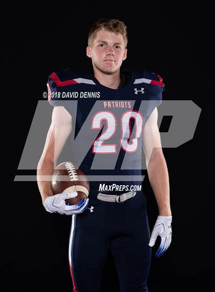 Thumbnail 3 in Liberty Senior Photos photogallery.