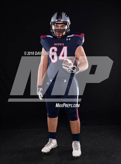 Thumbnail 1 in Liberty Senior Photos photogallery.