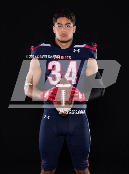 Thumbnail 1 in Liberty Senior Photos photogallery.