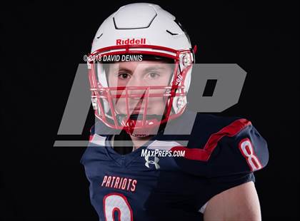 Thumbnail 2 in Liberty Senior Photos photogallery.
