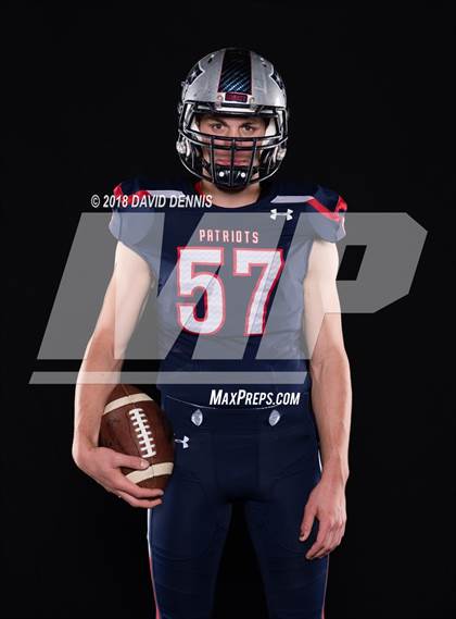 Thumbnail 2 in Liberty Senior Photos photogallery.