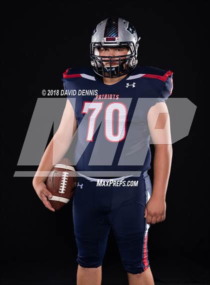 Thumbnail 3 in Liberty Senior Photos photogallery.
