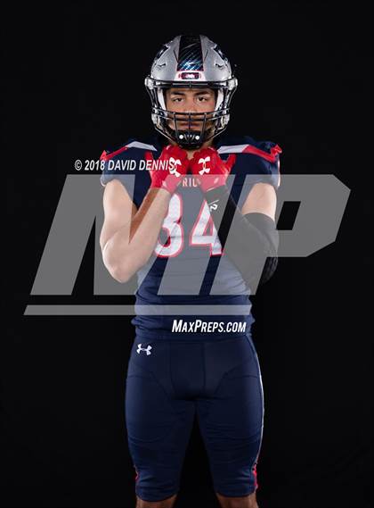 Thumbnail 3 in Liberty Senior Photos photogallery.