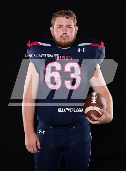 Thumbnail 3 in Liberty Senior Photos photogallery.