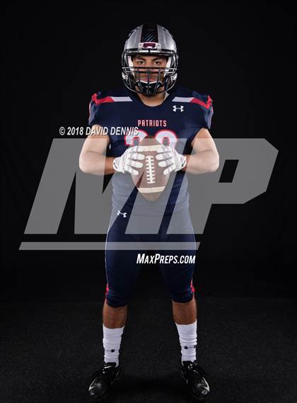 Thumbnail 2 in Liberty Senior Photos photogallery.