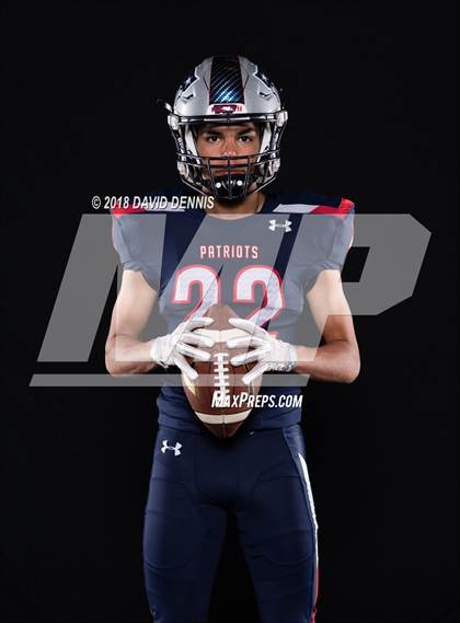 Thumbnail 1 in Liberty Senior Photos photogallery.